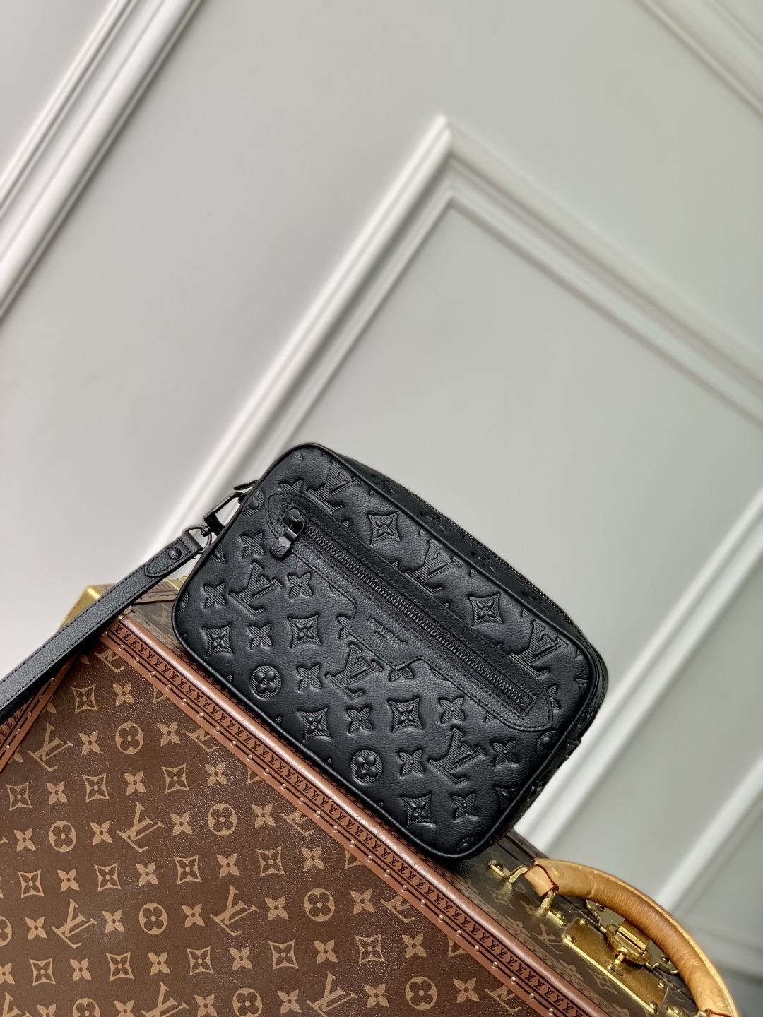 Louis Vuitton Pochette K